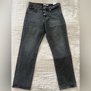 Levi’s wedgie straight jean